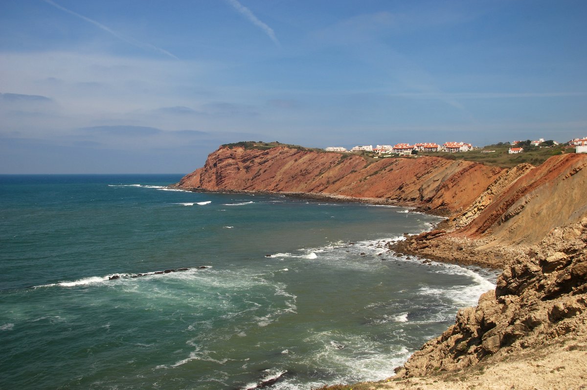 Aerial view of the shell-shaped bay of São Martinho do Porto